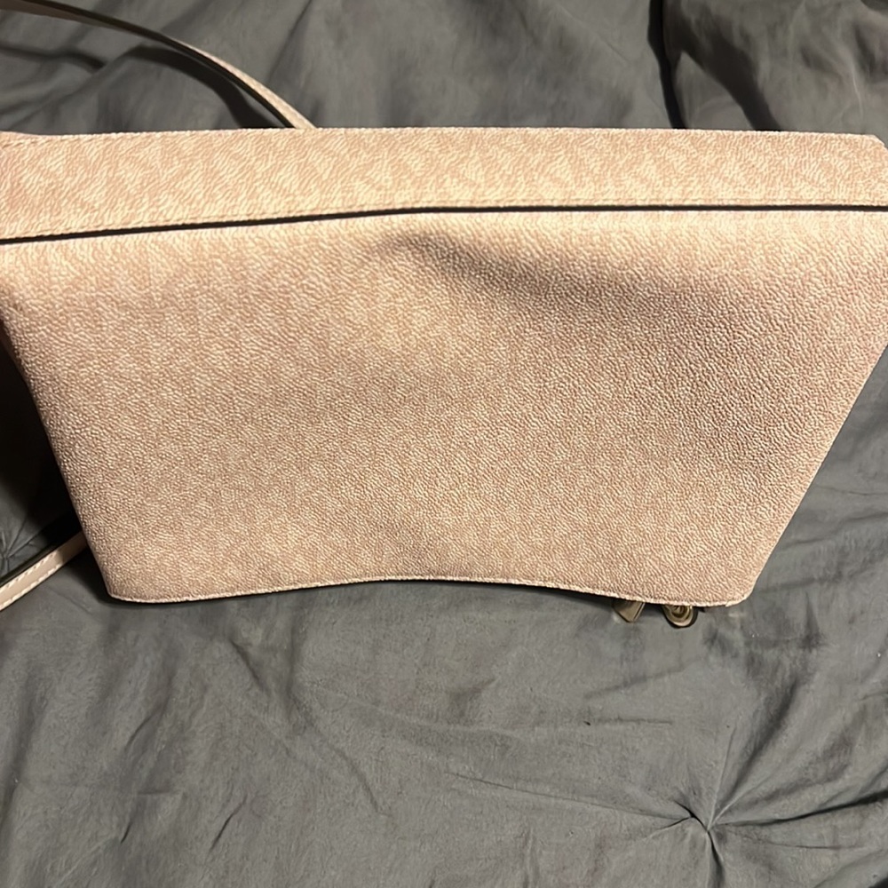 Michael Kors Crossbody - Picture 2 of 10